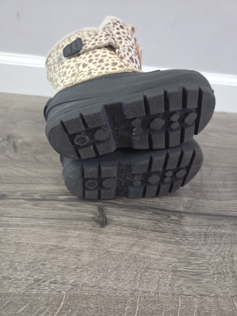 Cat & Jack Kids Leopard Print Bear Face Winter Boots Size 7 - Picture 7 of 7